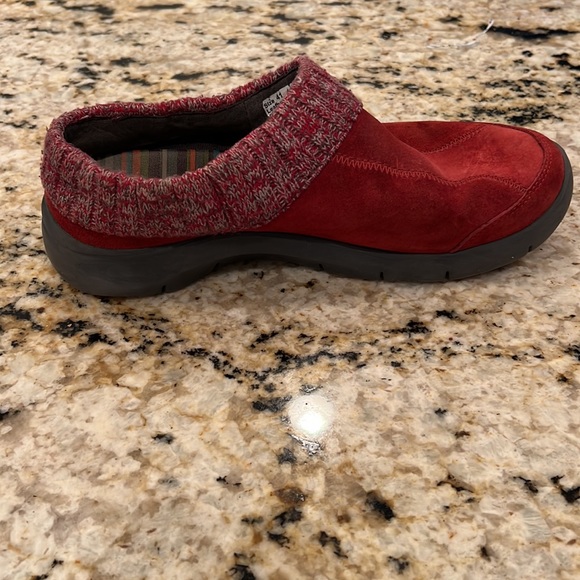 Dansko Suede Emily Shoes- EU size: 41 US size 10.5-11– see attached size chart - Picture 7 of 14